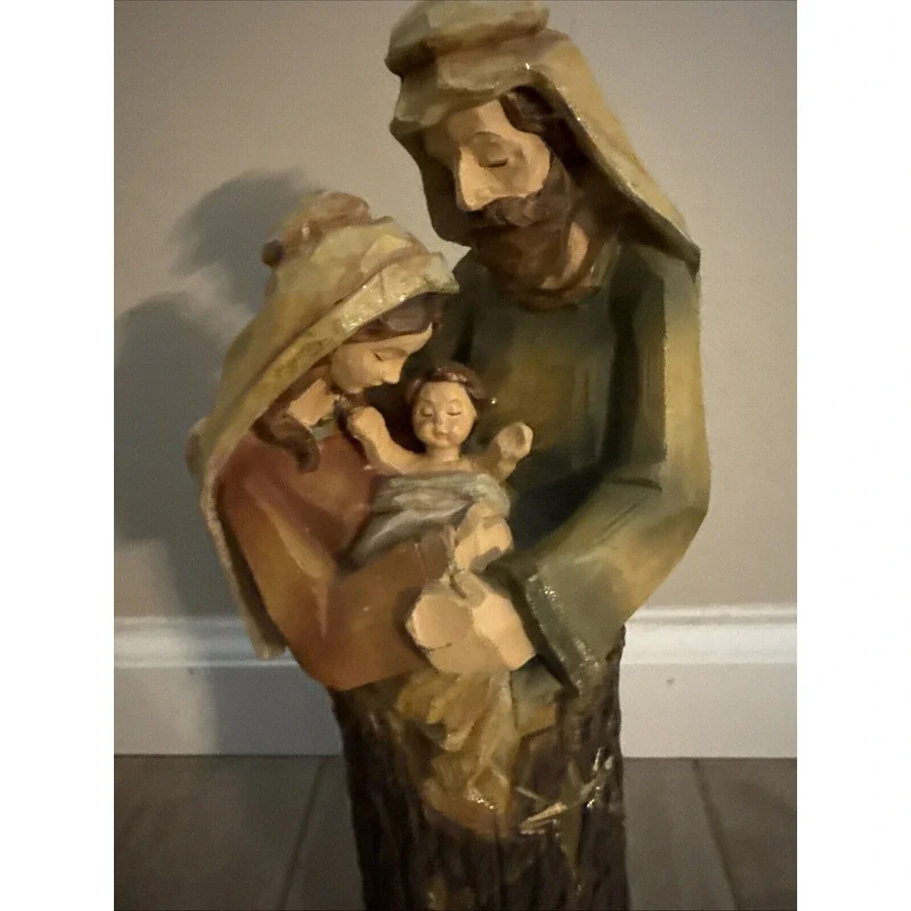 Holy Family Nativity Music Box Resin Wood Carve Look Sankyo Holy Night 12